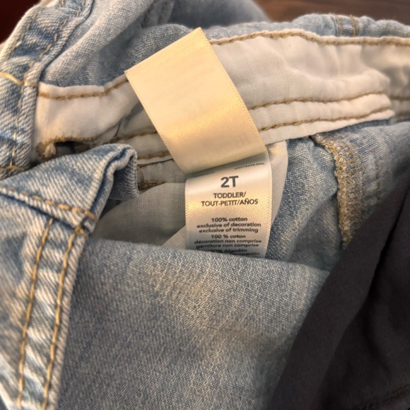 2T clothes bundle - Picture 2 of 2